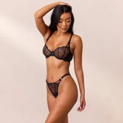 Lounge Underwear Mit Bügel | Strings | Blair Balcony BH -
