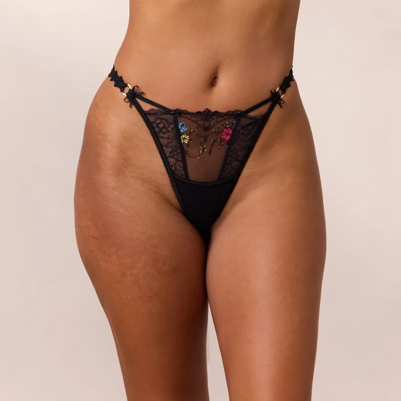 Lounge Underwear Mit Bügel | Strings | Blair String -