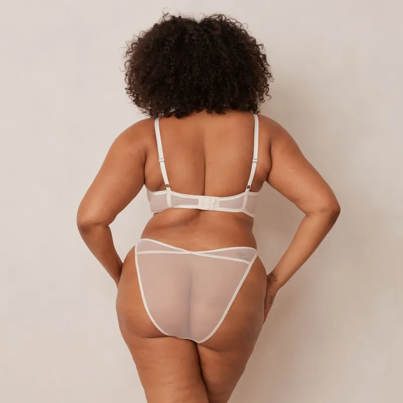 Lounge Underwear Höschen | Bhs | Illustration Balcony BH -