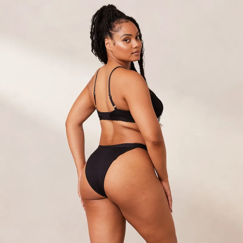 Lounge Underwear Balcony | Mit Bügel | Ribbed Balcony BH -