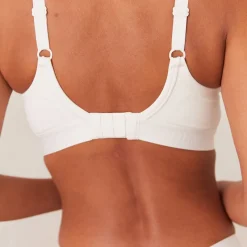 Lounge Underwear Höschen | T-Shirt Bhs | Ribbed Mindful BH -
